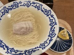 豚そば月や ラーメン滑走路店