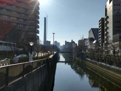 目黒川。
昔に比べてきれいになった