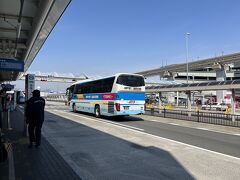 バスに乗って京都へ。