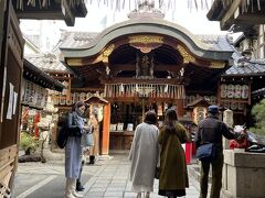 誓願寺

観光客はもちろん、地元の方々が多く
参拝していました。

