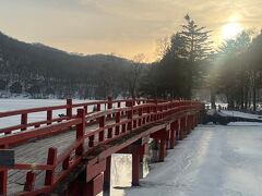 狙い通り、夕暮れタイム～

赤い橋と共にぱちり。