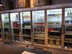 まずは「五豊美」へ。

地酒や伊勢茶が販売されていましたー。

地酒は、「利き酒コーナー」があり、試飲できるようでした。