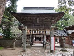 櫻井神社　
嵐のファンではないが桜井神社・・・。
