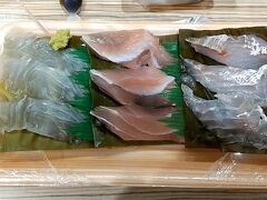 夜は同じくとやマルシェにある順風屋さんで昆布締めをテイクアウトしてホテルで。