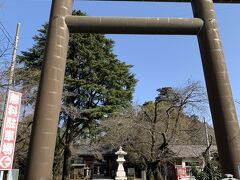 大宝駅から徒歩数分のところにある大宝八幡宮にやってきました。
ここは関東最初の八幡様で、常総線のパワースポットの一つでもあります。
急行開運号では初詣の時間が設けられて初詣も楽しめたそうです。