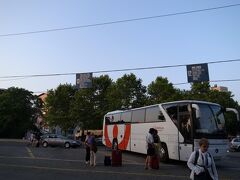 朝のブレッドからバスに乗るところからこの日は始まります。
ブレッド朝６：２４発、リュブリャナ７：４８着。
そしてそこからは電車で
リュブリャナ８：００ーポストイナ８：５３。