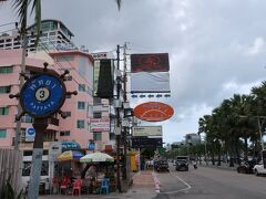 ソイ３....この辺り
【HOLIDAY LOGE】に拠点置く、ゴルフ開催の会あり