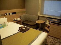 ホテルにチェックイン。
アルモントホテル仙台。
2017年オープンの比較的新しいホテル。