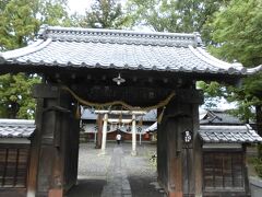 ついで松本城の北にある松本神社です。