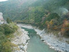 短い距離だけど検札があった。
改札もないから中でしっかりチェックするってことなんだろうな。
