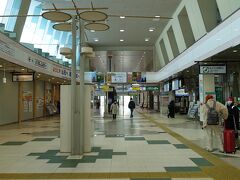 駅の観光案内所で街歩きマップをゲット。