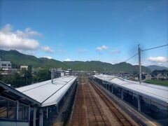 播但線の終わる和田山駅で乗り換えです。