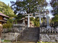 城上神社にきました。