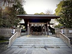 【日本散歩...（ご近所編）】

さて、ここは何気なく立ち寄った近所の神社...
