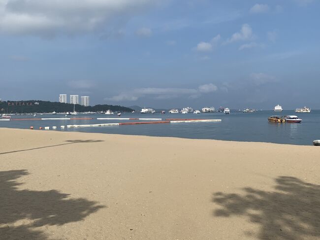 パタヤビーチだってこんなにキレイ。