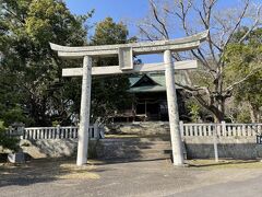 青筵神社

七島藺というイ草の仲間で造った畳は柔道畳などで使われている

その七島藺の保存普及に功のあった人々を祀る神社