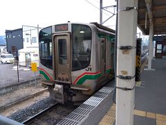 時間調整をしてから仙山線（奥羽本線）で２駅移動して羽前千歳へ。