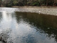 今日も「五十鈴川御手洗場」で身を清めて♪。