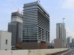 横羽線でみなとみらいへ。

ウェスティンホテル横浜。
5月20日開業！

MM37タワーは23年春の完成予定で、上層階にホテルが入る予定。
どこのブランドになるのだろう？