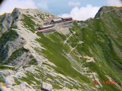 今日泊る唐松岳頂上山荘