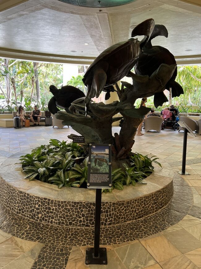 ここのオブジェ見るとシェラトン来たって実感