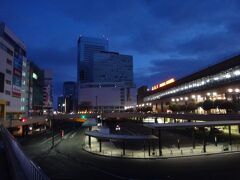 2月12日　土曜日。いつもの仙台駅。
雪も無く穏やかな朝。この週末は全国的に天気が良い。
