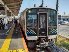 千葉駅から上総一ノ宮駅まで外房線普通に乗り、上総一ノ宮駅8:03発の普通電車で大原駅まで乗車します。