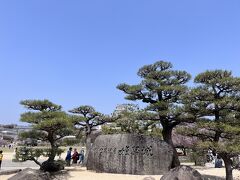 法隆寺などと共に日本初の世界遺産に選定されたのは、ちょうど３０年前。
その間にも日本の世界遺産は増加して、今や登録数は２５。
でも姫路城の人気は変わらずトップクラスかもしれません。
