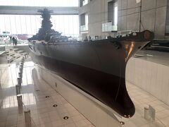 大和ミュージアム。
入ってすぐに１０分の１サイズの戦艦の模型。
とても大きいです。