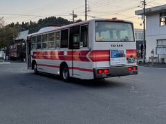 帝産湖南交通10系統は田上車庫から信楽駅間を走っている。因みにこの車両元南海バスのエアロミディMK、平成11（1999）年登録の車歴23年ものなのである。