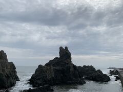 うん、確かに犬の岩だね！