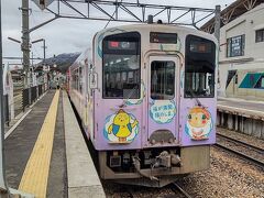 会津田島駅12:56発のリレー１１３号列車で、会津若松駅まで乗車します。