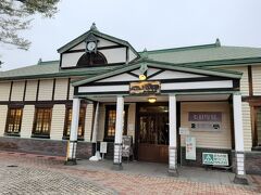 その七日町駅です。

雰囲気が素敵です。