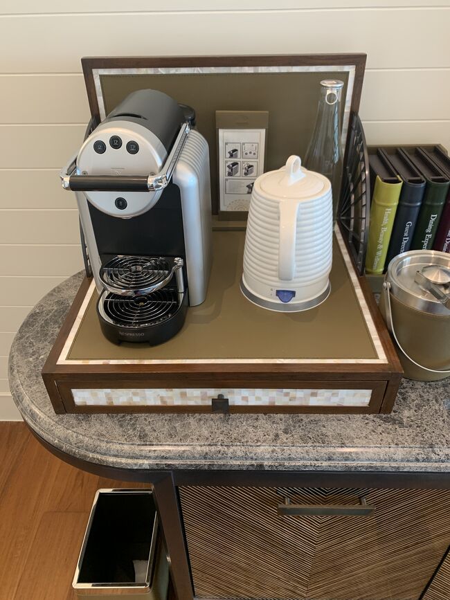 エスプレッソマシーンに湯沸かしポット