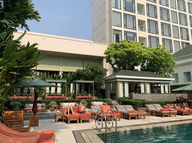 オリエンタルホテルはザ！セレブ☆みたいな方々で混み合ってました。