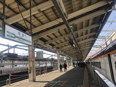 福島駅到着。先月の地震の影響は特になく、定刻に着いた。有り難いことだ。