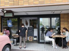 人気の店「ヒフミ」。