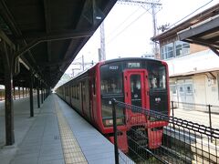 この日は門司港まで快速電車で向かいました。所要1時間36分。10:25博多駅から乗ったのですが、結構乗客がいて一人は立ちになってしまいました。香椎で降りる方が多くそこで全員が座れました。