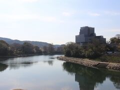 ただ残念なことに岡山城は改修工事中。（知らなかった。。。）