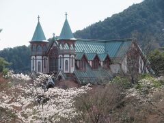 09：20　犬山駅東口から路線バスに乗り、「明治村」を一日散策しました
　   　　
