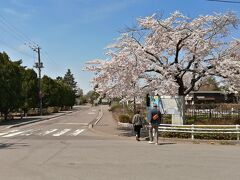 バスでトラピスチヌ修道院へ