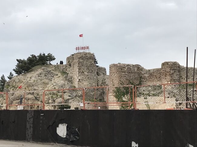 エイルディル城、この時は素通り、荷物があるのでホテルへ急ぐ。