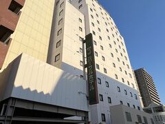 岡山での宿泊は駅前ユニバーサルホテルです。駅前と名前がついていますが、7.8分歩いたかな。