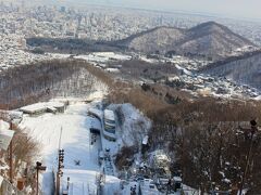 午前中は大倉山ジャンプ競技場に行きました。