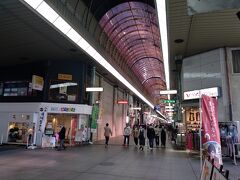 銀天街をぶらつき