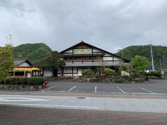 観光案内所横にある「現代玩具博物館　オルゴール夢館」