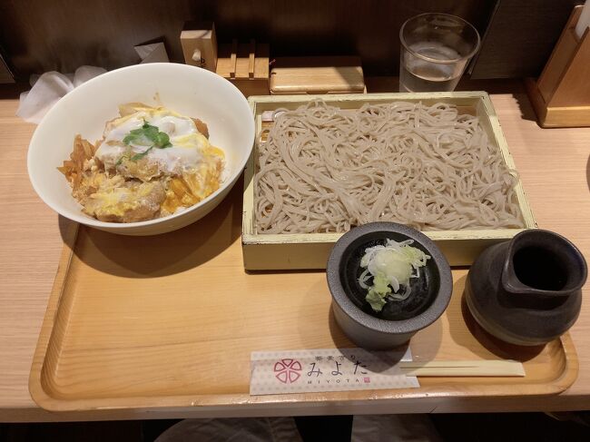 カツ丼と蕎麦のセットを頂きました。ボリューム満点で美味しかった。