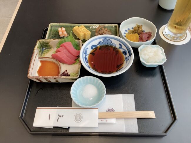 お刺身と天ぷら6種の御膳を頂きました。