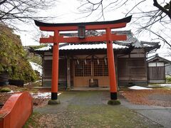 こちらの神社は有子山稲荷神社。

この辺りは有子城跡でもあるらしい。
有子城は出石城より前にあったお城で、1580年に落城し滅びたお城。
鳥居が素敵なので是非寄ってみて下さい。