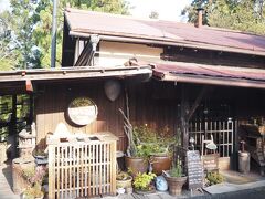 オーガニックカフェ(ビーガン)「はなさか」

akikoさんが下見のときに見つけられて、今回は利用できなかったけど
なかなか良さそうなお店です。